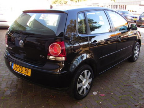 Volkswagen Polo - 1.4 TDI Optive 5 DEURS AIRCO BJ2008 - 1