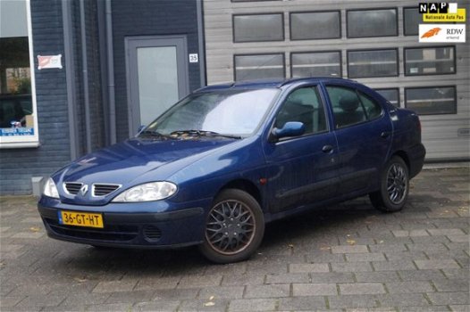 Renault Mégane - 1.9 dTi Authentique / Elek-Pakket / Airco / 5-DRS - 1