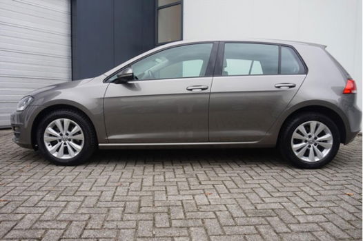 Volkswagen Golf - 1.6 TDI 110pk Comfortline | Navi | Pdc | Cruise | Climate - 1