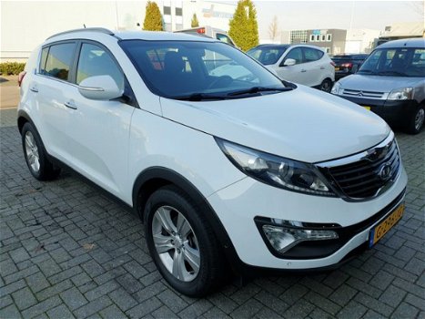 Kia Sportage - 1.6 GDI Plus Pack Climate-cruisecontrol Navigatie-Camera Park Assist Pdc - 1