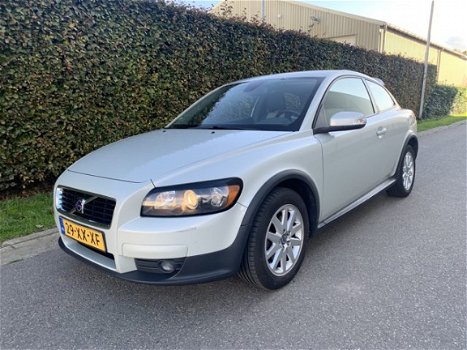 Volvo C30 - 1.8F Momentum NAVI - 1