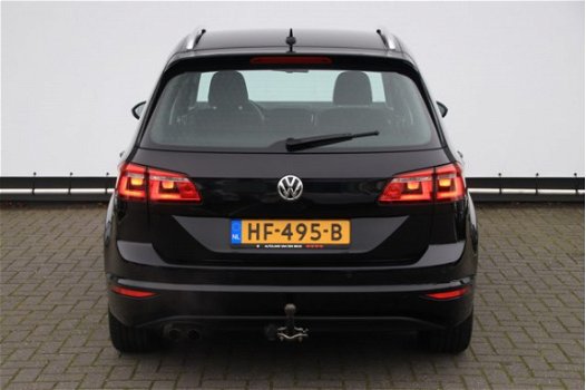 Volkswagen Golf Sportsvan - 2.0 TDI 150PK Highline | Climate control | Navigatie | Dealeronderhouden - 1