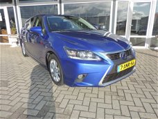 Lexus CT 200h - Business Line 50 procent deal 6.975, - ACTIE Led / Navi / Clima / Alcantara / Blueto