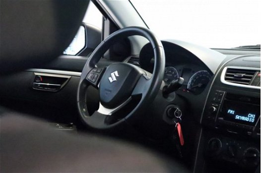 Suzuki Swift - 1.2 94PK Comfort | 5 deurs | 1e eigenaar | Airco | Stoelverw. | RadioCD | - 1
