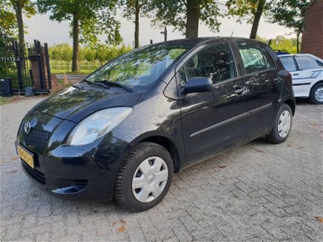 Toyota Yaris - 1.0 VVTi + - 1