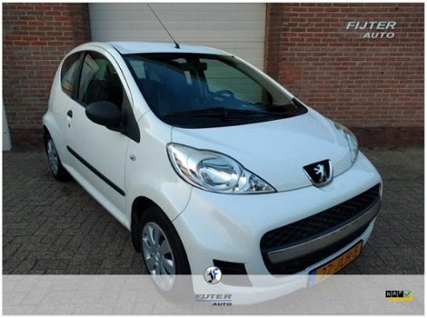 Peugeot 107 - 1.0-12V XR - 1