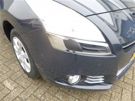 Peugeot 5008 - ST 1.6 HDI 5P Automaat + Navigatie - 1