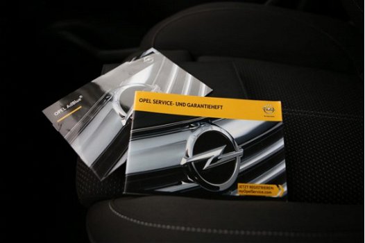 Opel Zafira Tourer - 1.6 CDTI Business+ 7 Persoons mpv, Navigatie, Airco - 1