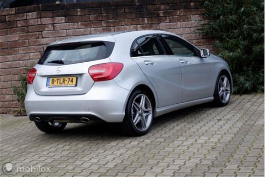 Mercedes-Benz A-klasse - 180 122PK Edition AMG xenon/leer/ecc/pdc/lmv18 - 1