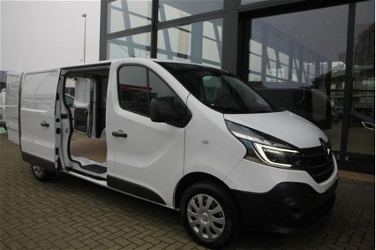 Renault Trafic - 120pk L2H1 Grand Confort 2.0 dCi T29 | Airco | Full LED | Navi | Parkeersensoren | - 1