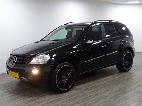 Mercedes-Benz M-klasse - ML 350 4MATIC/ CLIMA/ LEER/ NIEUWSTAAT - 1