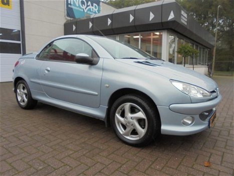 Peugeot 206 - CC 1.6-16V Bwj 2003 Km stand 140000 met NAP Mooi en Goed - 1