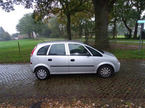 Opel Meriva - 1.4-16V Essentia - 1