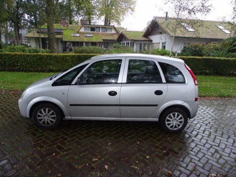 Opel Meriva - 1.4-16V Essentia - 1