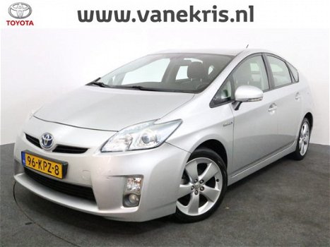 Toyota Prius - 1.8 Aspiration, Keyless Entry, Bluetooth, Climate, Cruise, Parkeersensoren achter - 1