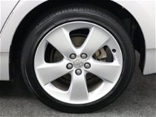 Toyota Prius - 1.8 Aspiration, Keyless Entry, Bluetooth, Climate, Cruise, Parkeersensoren achter