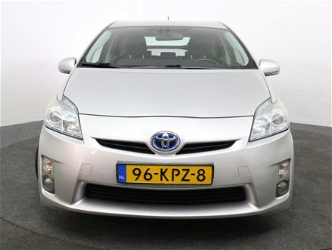 Toyota Prius - 1.8 Aspiration, Keyless Entry, Bluetooth, Climate, Cruise, Parkeersensoren achter - 1