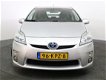 Toyota Prius - 1.8 Aspiration, Keyless Entry, Bluetooth, Climate, Cruise, Parkeersensoren achter - 1 - Thumbnail