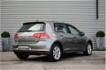 Volkswagen Golf - Comfortline 1.6 TDI 110pk Navigatie Parkeersensoren DAB Cruise control Climatronic - 1 - Thumbnail