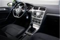 Volkswagen Golf - Comfortline 1.6 TDI 110pk Navigatie Parkeersensoren DAB Cruise control Climatronic - 1 - Thumbnail