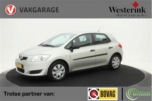 Toyota Auris - 1.6-16V Terra Airconditioning, Parkeersensoren, Rijklaarprijs - 1