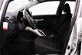 Toyota Auris - 1.6-16V Terra Airconditioning, Parkeersensoren, Rijklaarprijs - 1 - Thumbnail
