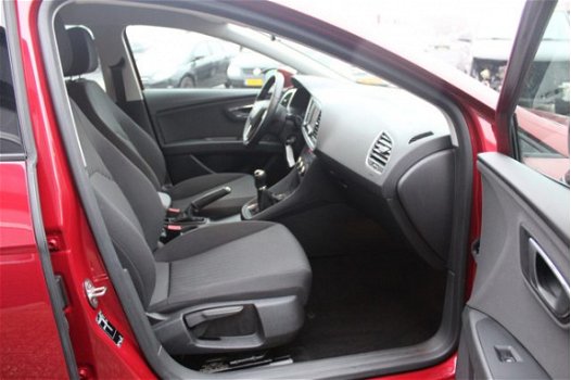 Seat Leon ST - 1.6 TDI Style Ecomotive (111pk) Navi/ Clima/ Cruise/ Elek. pakket/ Isofix/ Bluetooth/ - 1