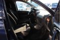 Dacia Duster - 1.5 dCi Lauréate 4X4 (111pk) Airco/ Elek. pakket/ C.V. Afstand/ Bluetooth/ Mistl./ Ex - 1 - Thumbnail