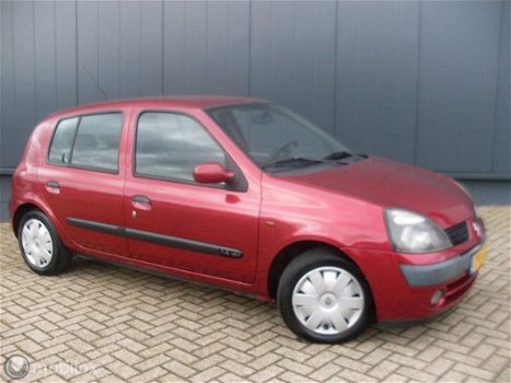 Renault Clio - 1.4-16V Expression AUTOMAAT 5 DEURS - 1