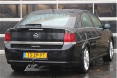 Opel Vectra GTS - 2.2-16V Executive Navigatie Climate Control 3-6-12 M Garantie