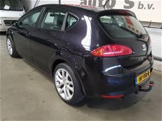 Seat Leon - 1.6 Reference + OH HISTORIE/AIRCO/17"LMV/ELEK. PAKKET/TREKHAAK