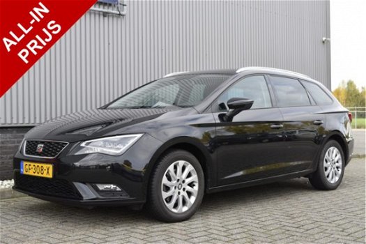 Seat Leon ST - 2.0 TDI Style PDC v+a, navi, cruise control, stoelverwarming, bluetooth - 1