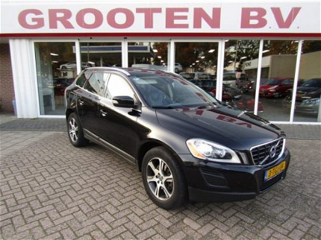 Volvo XC60 - 2.4 D5 Summum//Zeer nette auto - 1