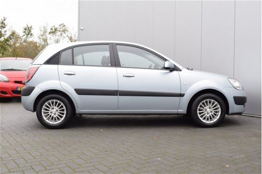 Kia Rio - 1.4 X-pect All-stars Airco Elektrisch/pakket Mistl/voor Trekhaak - 1