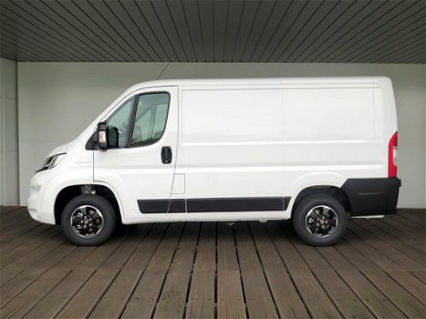 Fiat Ducato - 2.3 L1H1 Luxury Pro / Navigatie / Cruise control - 1