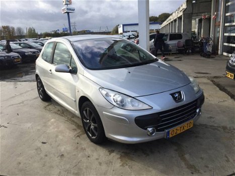 Peugeot 307 - 1.4-16V Premium - 1