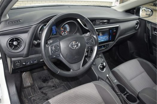 Toyota Auris Touring Sports - 1.8 Hybrid Dynamic - 1