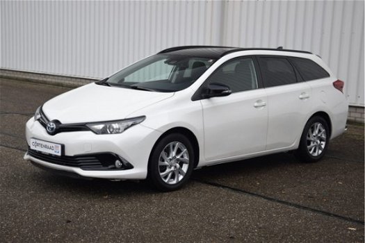 Toyota Auris Touring Sports - 1.8 Hybrid Dynamic - 1