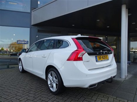 Volvo V60 - D6 Twin Engine Summum / Halftarief wegenbelasting - 1