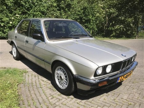 BMW 3-serie - 1.8 316 4 DEURS APK TYPE 1 - 1