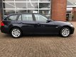 BMW 3-serie Touring - 318d Executive - 1 - Thumbnail