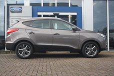 Hyundai ix35 - 1.6i-135PK / GDI i-Vision / Schuif-kanteldak / Navi / Clima / Half leder