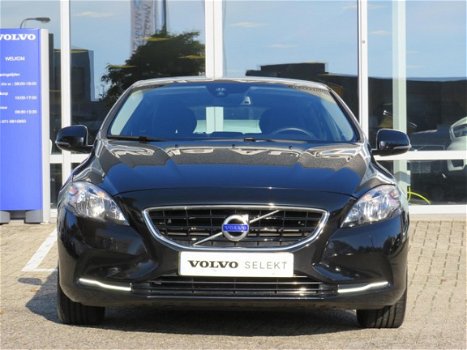 Volvo V40 - |D2| |115pk| |Momentum| |Cruise| |Navi| - 1