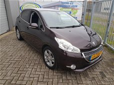 Peugeot 208 - 1.2 VTi Allure