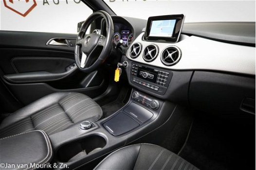 Mercedes-Benz B-klasse - 250 Prestige | HALF LEDER | PANORAMADAK | XENON | NAVI - 1