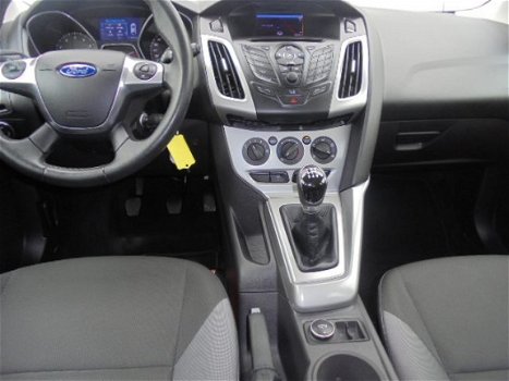 Ford Focus - 1.0 EcoBst 100pk 5-deursTrekhaak - 1