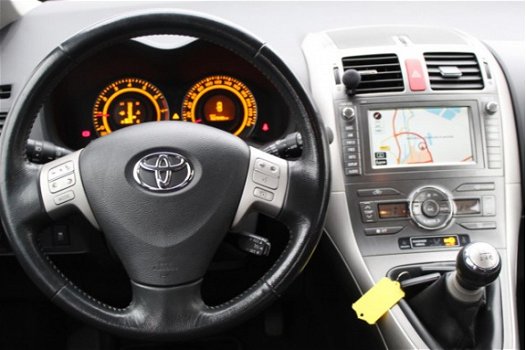 Toyota Auris - 1.6 16V VVT-I 5DR Luna - 1