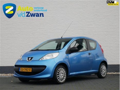 Peugeot 107 - 1.0-12V XR Stuurbekr/Vredestein 4-Seizoensbanden - 1