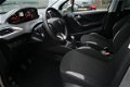 Peugeot 208 - 1.2 PureTech 82PK 5D | NAVIGATIE | BLUETOOTH | - 1 - Thumbnail