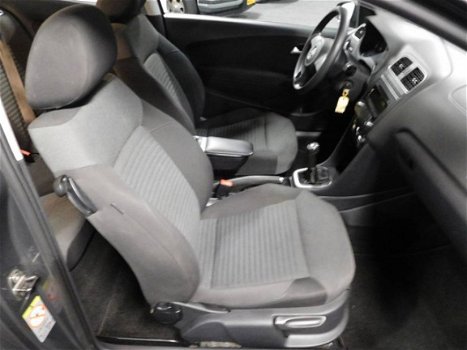 Volkswagen Polo - 1.4 Comfortline - 1